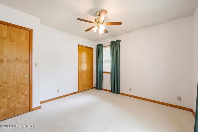 4207 Final Dr, Louisville, KY 40219