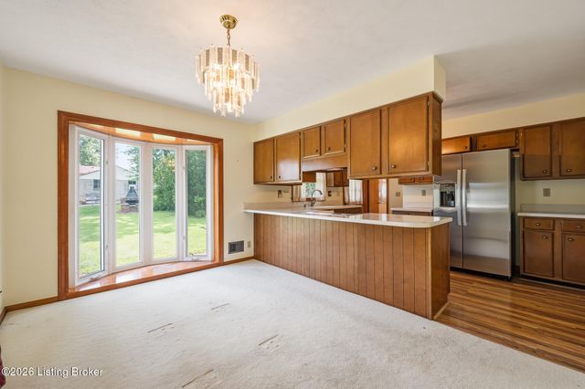 4207 Final Dr, Louisville, KY 40219