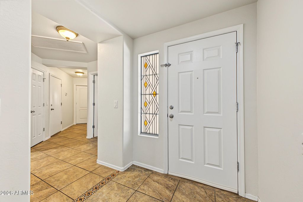 2401 W SILVER STREAK Way, San Tan Valley, AZ 85144 — photo 2