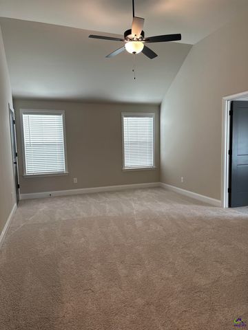 717 Lindsey Brooke Trace, Bonaire, GA 31005