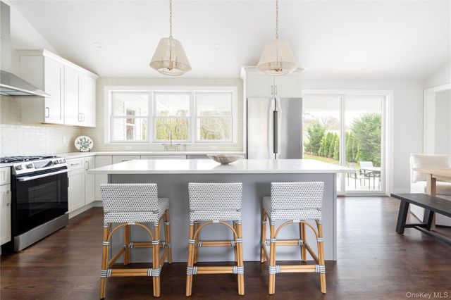 1995 Ruth Road, Mattituck, NY 11952