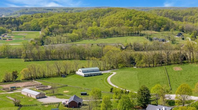 5313 Crown Dr, Franklin, TN 37064