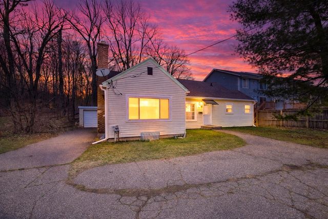 4310 W Michigan Avenue, Kalamazoo, MI 49006