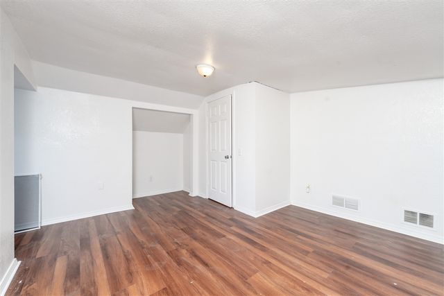 4310 W Michigan Avenue, Kalamazoo, MI 49006