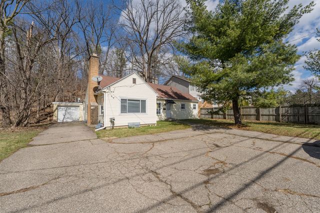 4310 W Michigan Avenue, Kalamazoo, MI 49006