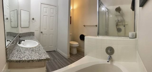 2975 Bluegrass Lane 821, Henderson, NV 89074