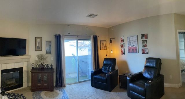 2975 Bluegrass Lane 821, Henderson, NV 89074