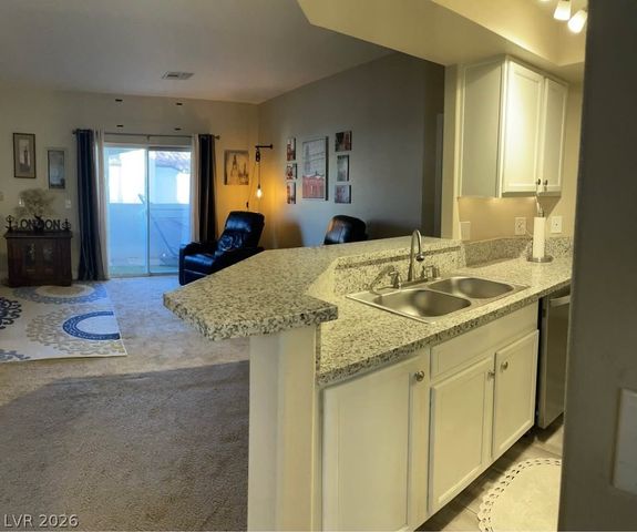 2975 Bluegrass Lane 821, Henderson, NV 89074