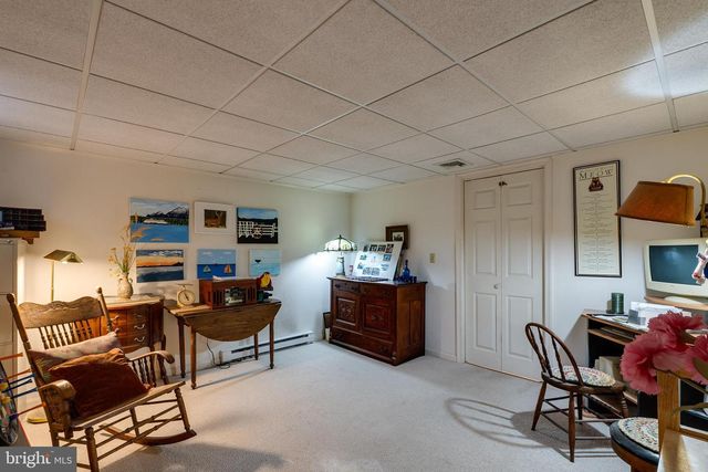 2340 RALEIGH DR, Lancaster, PA 17601