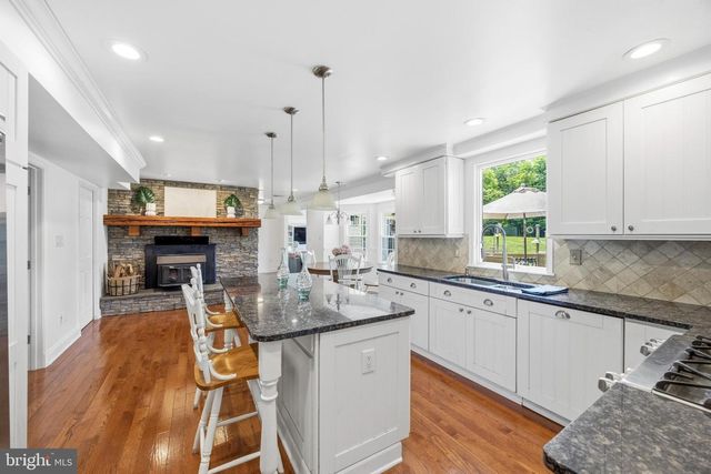 1528 PALM CT, Pasadena, MD 21122