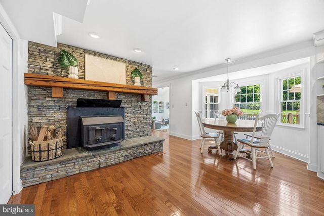 1528 PALM CT, Pasadena, MD 21122