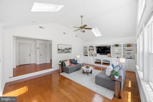 1528 PALM CT, Pasadena, MD 21122