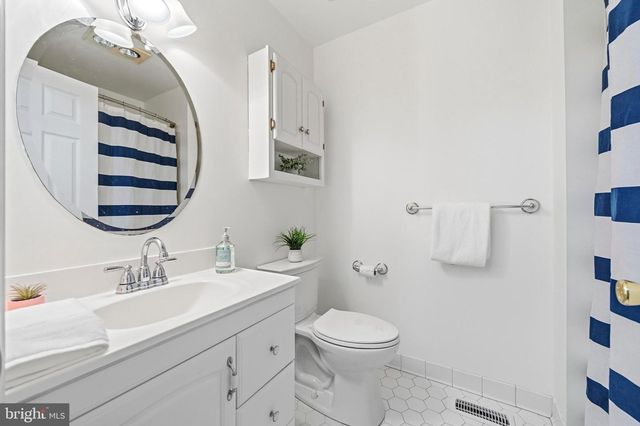 1528 PALM CT, Pasadena, MD 21122