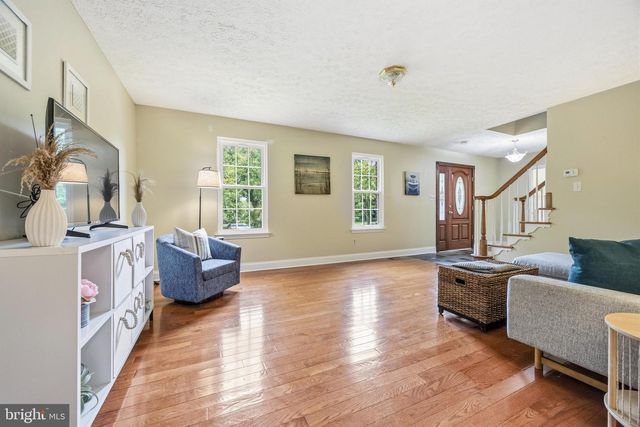 1528 PALM CT, Pasadena, MD 21122