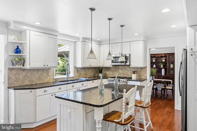 1528 PALM CT, Pasadena, MD 21122