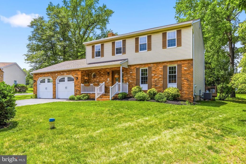 1528 PALM CT, Pasadena, MD 21122
