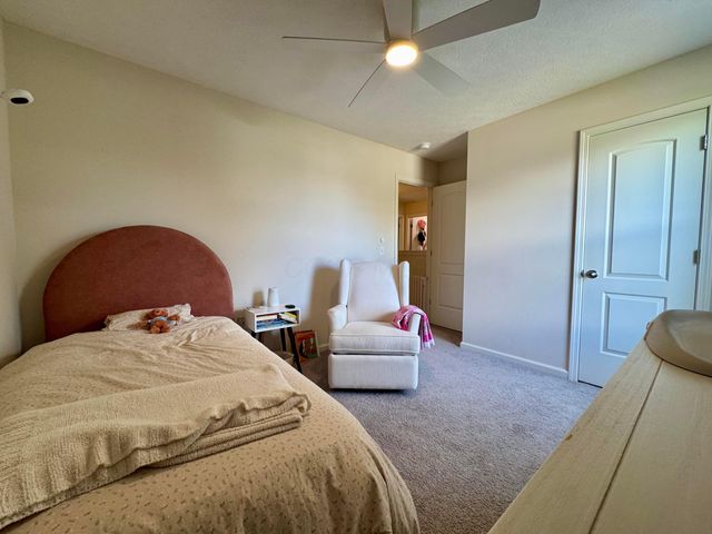 126 Twin Creek Way, Lancaster, OH 43130