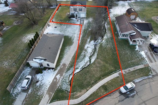 126 Twin Creek Way, Lancaster, OH 43130