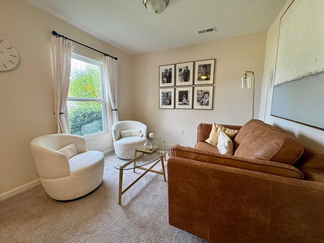 126 Twin Creek Way, Lancaster, OH 43130