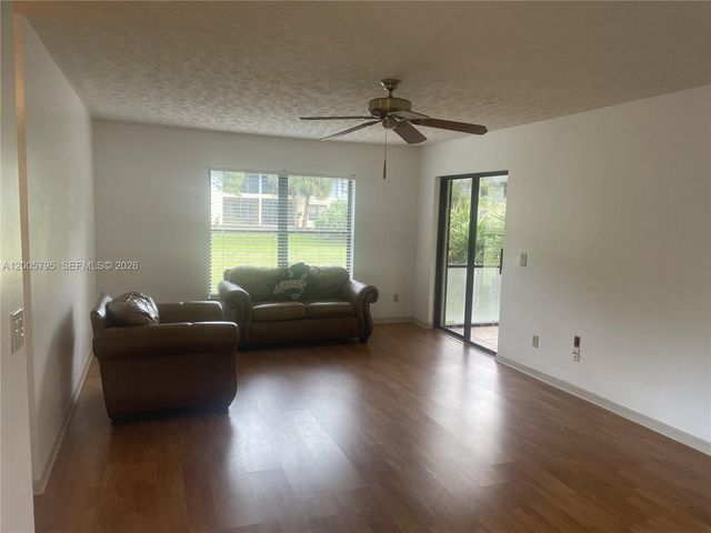 6553 SE Federal Hwy 10-102, Stuart, FL 34997
