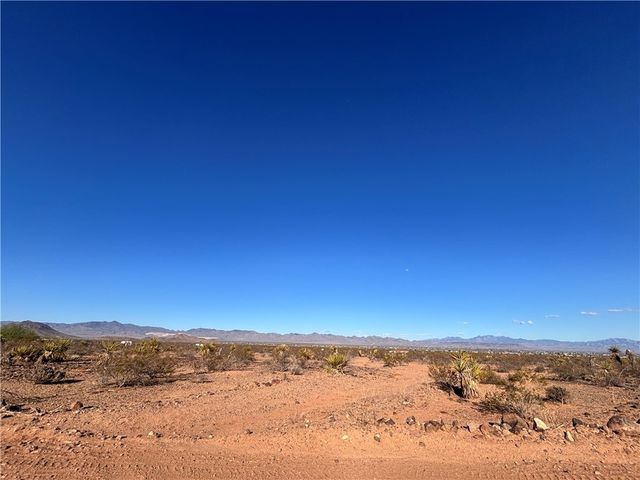 Lot 3 N Dilkon Rd., Golden Valley, AZ 86413