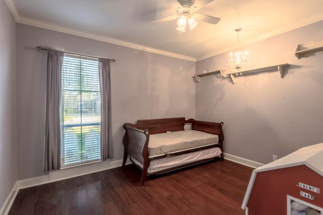 1223 E Stanwick Pl, Saint George, LA 70810