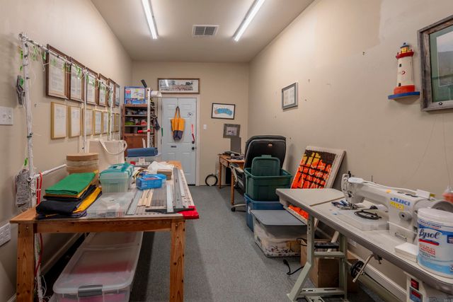 1223 E Stanwick Pl, Saint George, LA 70810