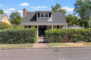 2318 Burns Avenue, St Louis, MO 63114