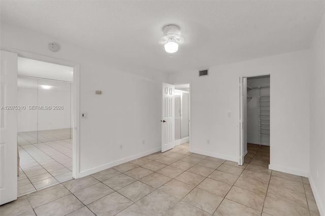 426 NE 210th Cir Terrace 103-2, Miami, FL 33179