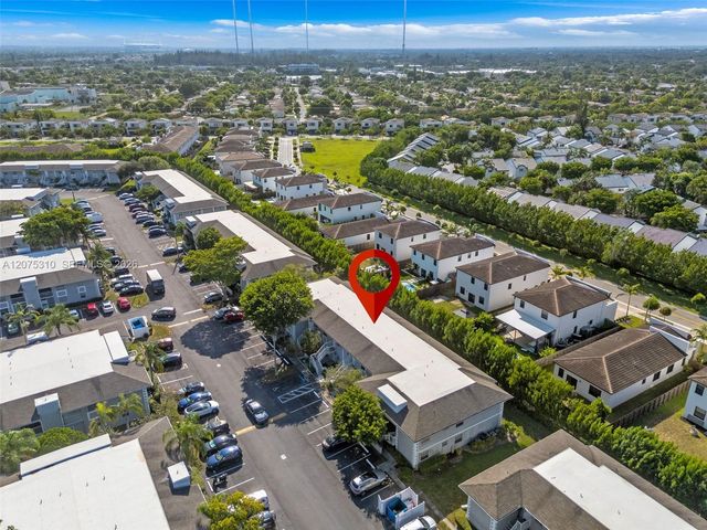 426 NE 210th Cir Terrace 103-2, Miami, FL 33179