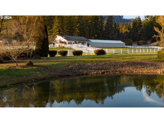 37691 Upper Camp Creek Rd, Springfield, OR 97478