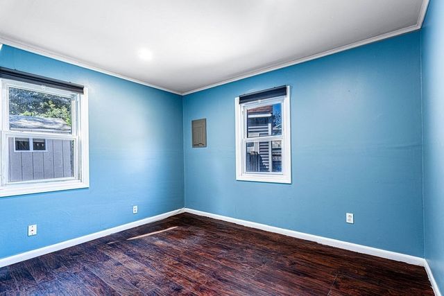 201 Stoughton St, Stoughton, MA 02072