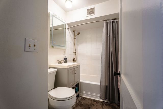 201 Stoughton St, Stoughton, MA 02072
