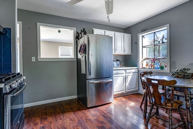 201 Stoughton St, Stoughton, MA 02072