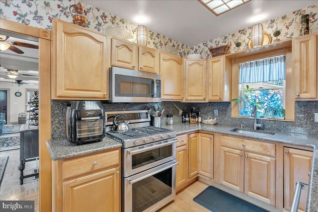 130 PRINCETON AVENUE, West Deptford, NJ 08086