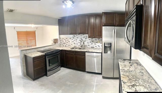 112 Ronald Road, West Park, FL 33023