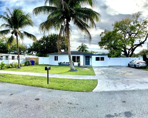 112 Ronald Road, West Park, FL 33023