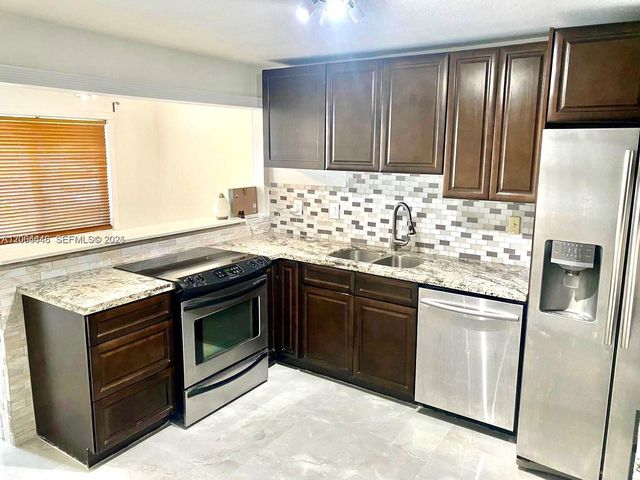 112 Ronald Road, West Park, FL 33023