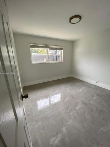 112 Ronald Road, West Park, FL 33023