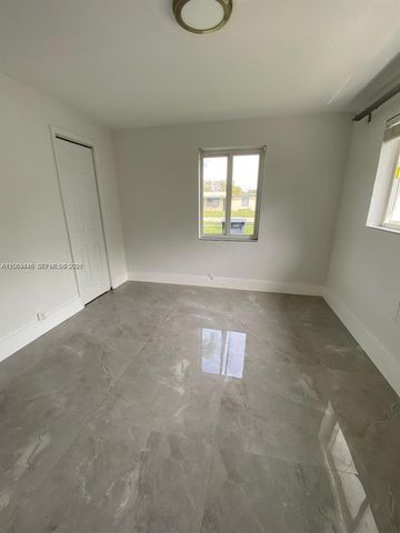 112 Ronald Road, West Park, FL 33023