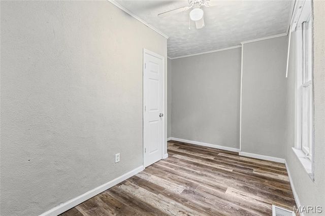 7033 Julian Avenue, University City, MO 63130