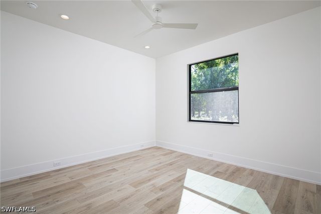 5772 GREEN BLVD, Naples, FL 34116