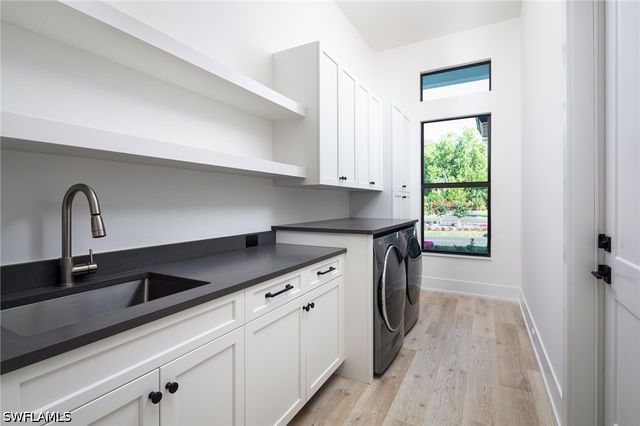 5772 GREEN BLVD, Naples, FL 34116