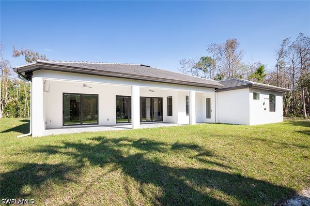 5772 GREEN BLVD, Naples, FL 34116