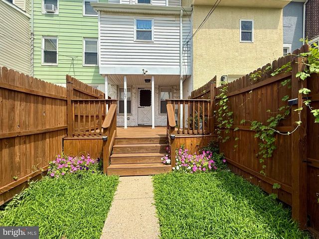 367 E HECTOR ST, Conshohocken, PA 19428