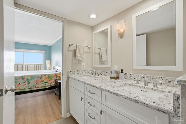 615 Bayshore Dr 502, Pensacola, FL 32507