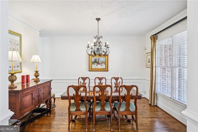 1055 Brookhaven Walk NE, Atlanta, GA 30319