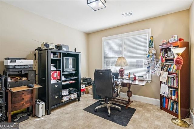 1055 Brookhaven Walk NE, Atlanta, GA 30319