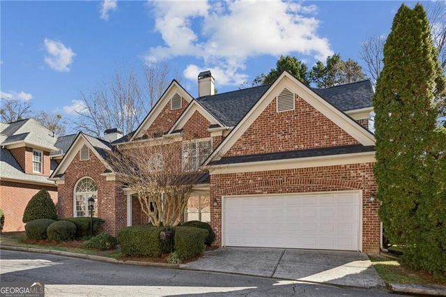 1055 Brookhaven Walk NE, Atlanta, GA 30319