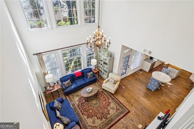 1055 Brookhaven Walk NE, Atlanta, GA 30319